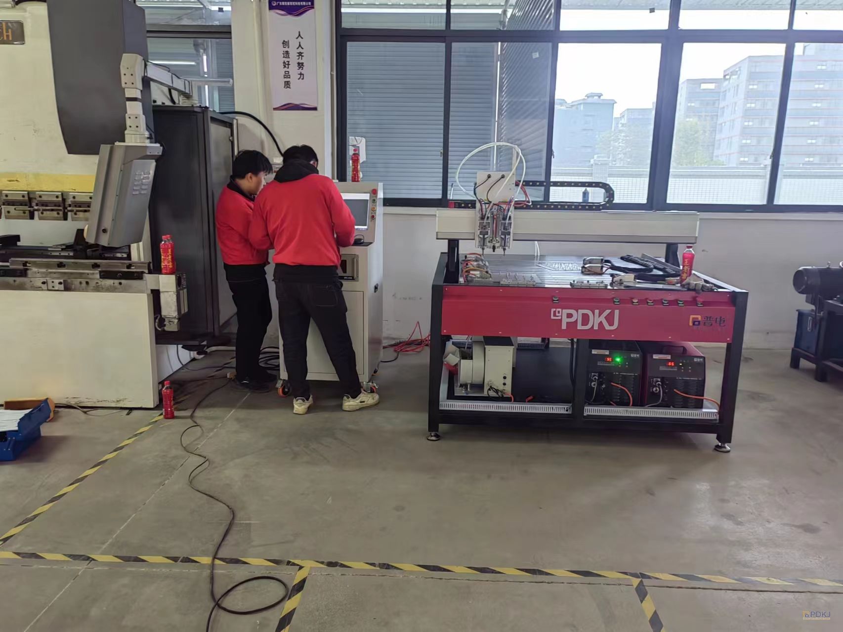 Geeignet für CNC-Bolzenschweißen