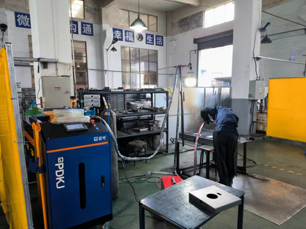 Hardware-Blechindustrie
