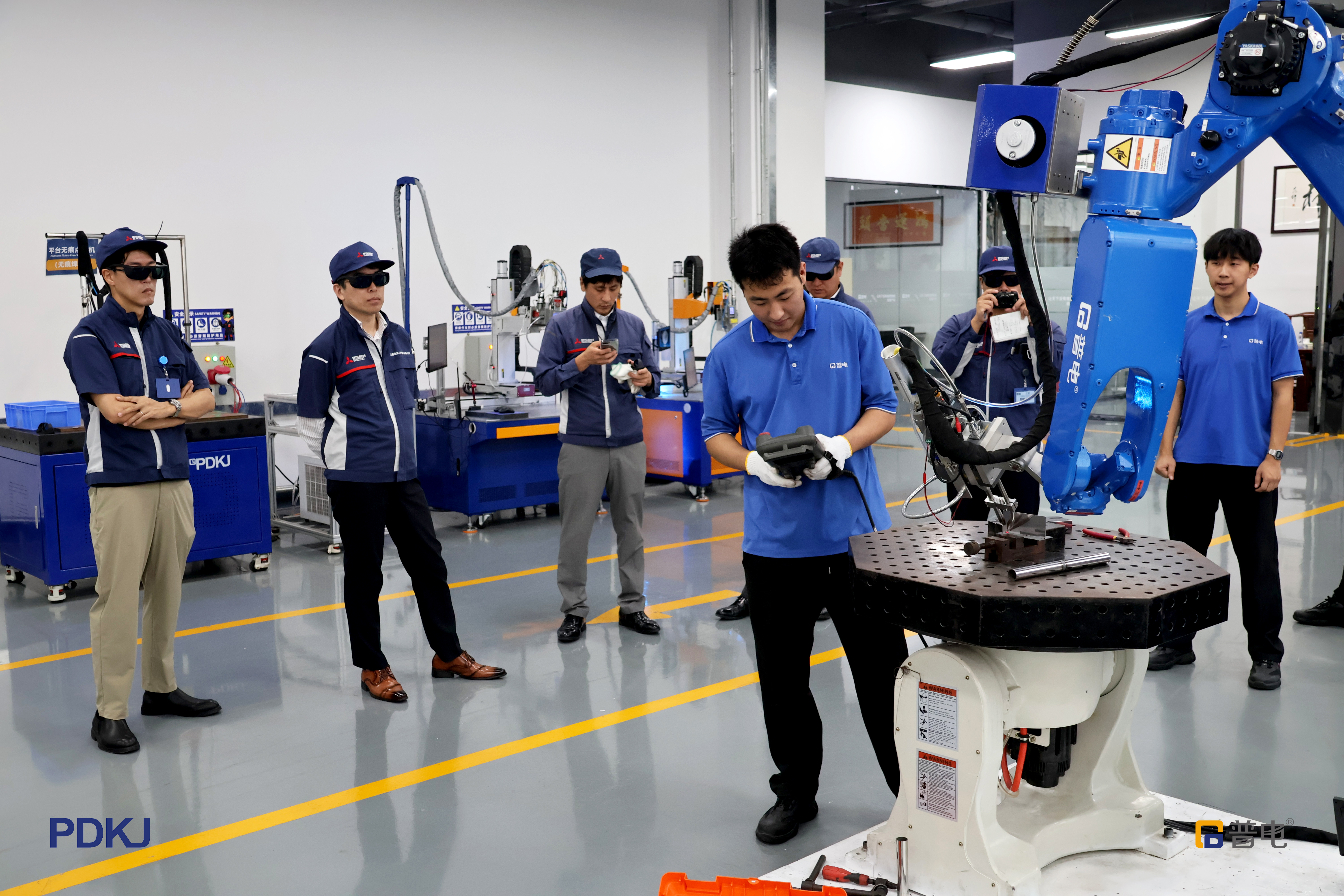 Industrielle Schwei&szlig;l&ouml;sungen