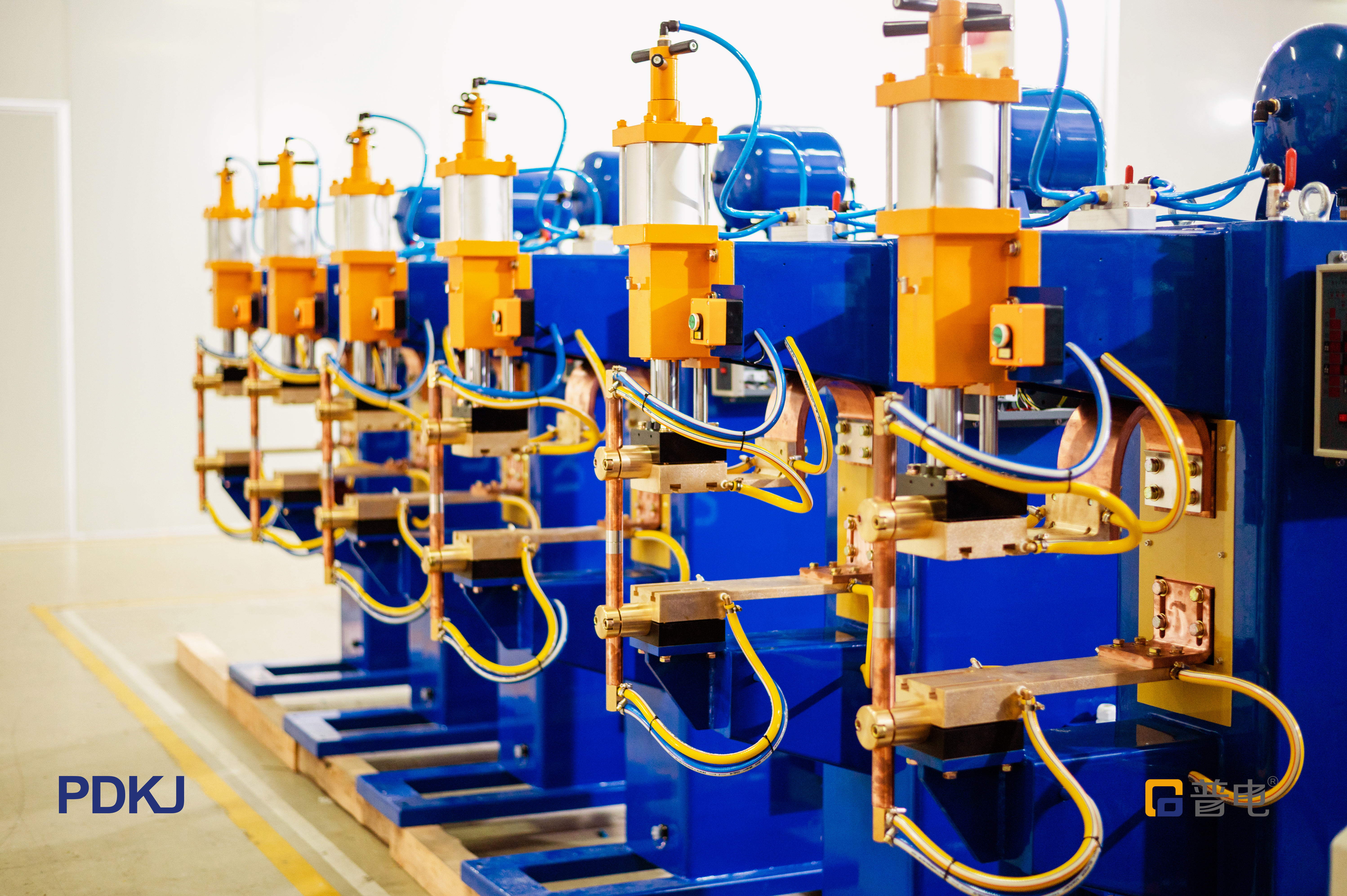 Industrielle Punktschwei&szlig;maschine